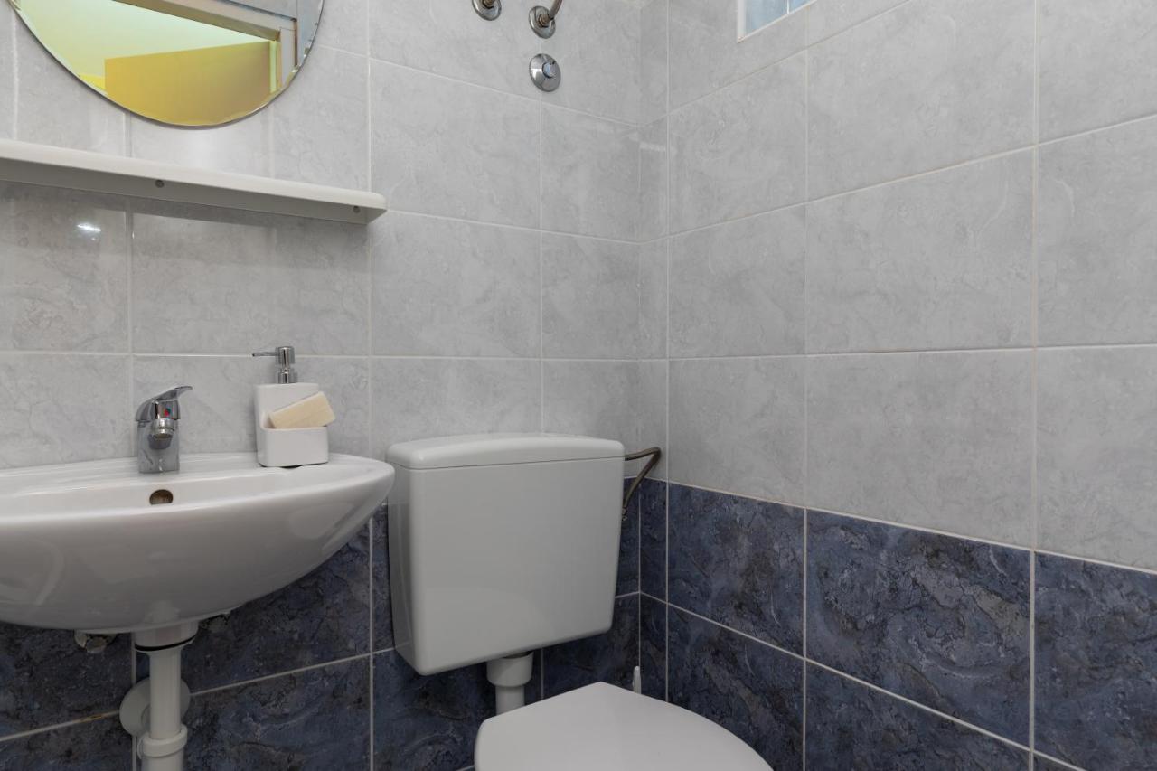 Apartments With A Parking Space Sumpetar, Omis - 9436 Room photo